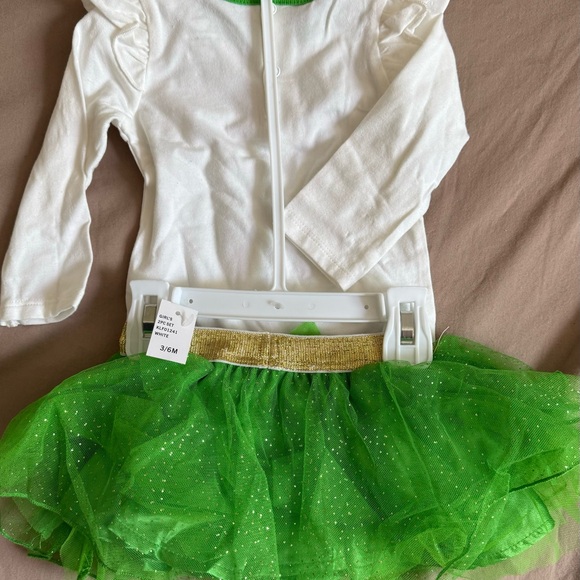 Koala Kids St. Paddy's Day Set - White and Green long sleeve onesie tutu ruffles - Picture 3 of 8